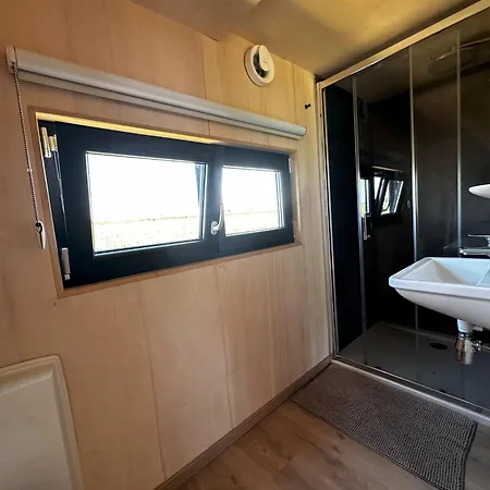 Tiny House Du Gad Bourgeois Prázdninový dům Chievres